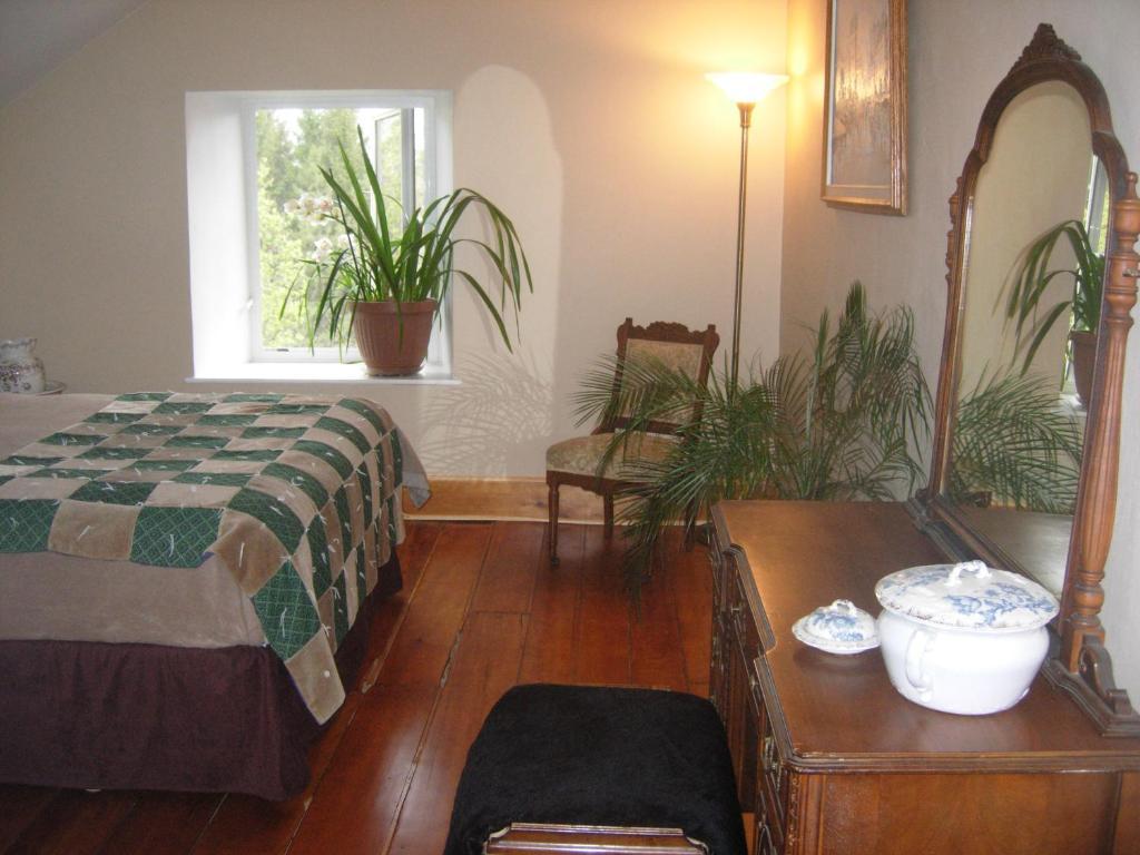 Koch Haus Bed And Breakfast Stratford Room photo